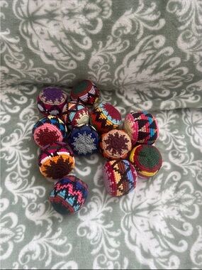 You Get 2 Foot Bag Hacky Sack vintage Fun Toy New Design Color Vary